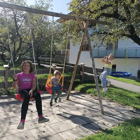 Stoanerhof Διαμέρισμα Fügen