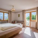 Stoanerhof شقة